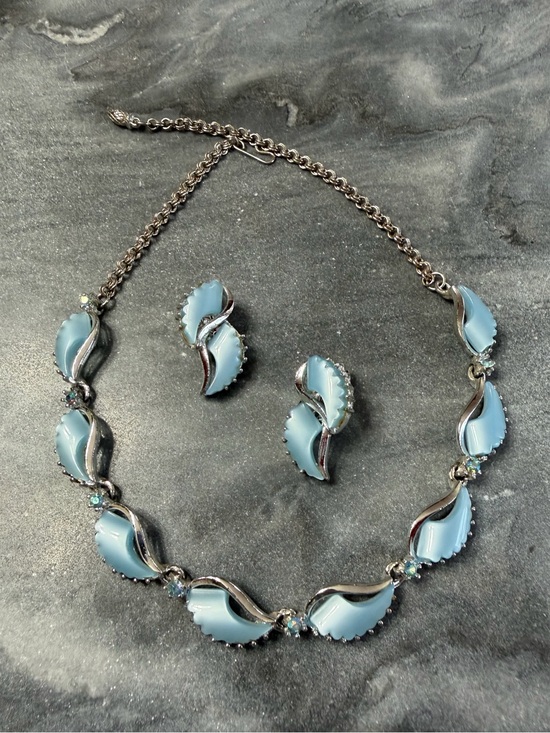 Vintage Jewelry - Vintage Baby Blue Thermoset Moonglow Lucite Necklace Clip on Earrings Set
